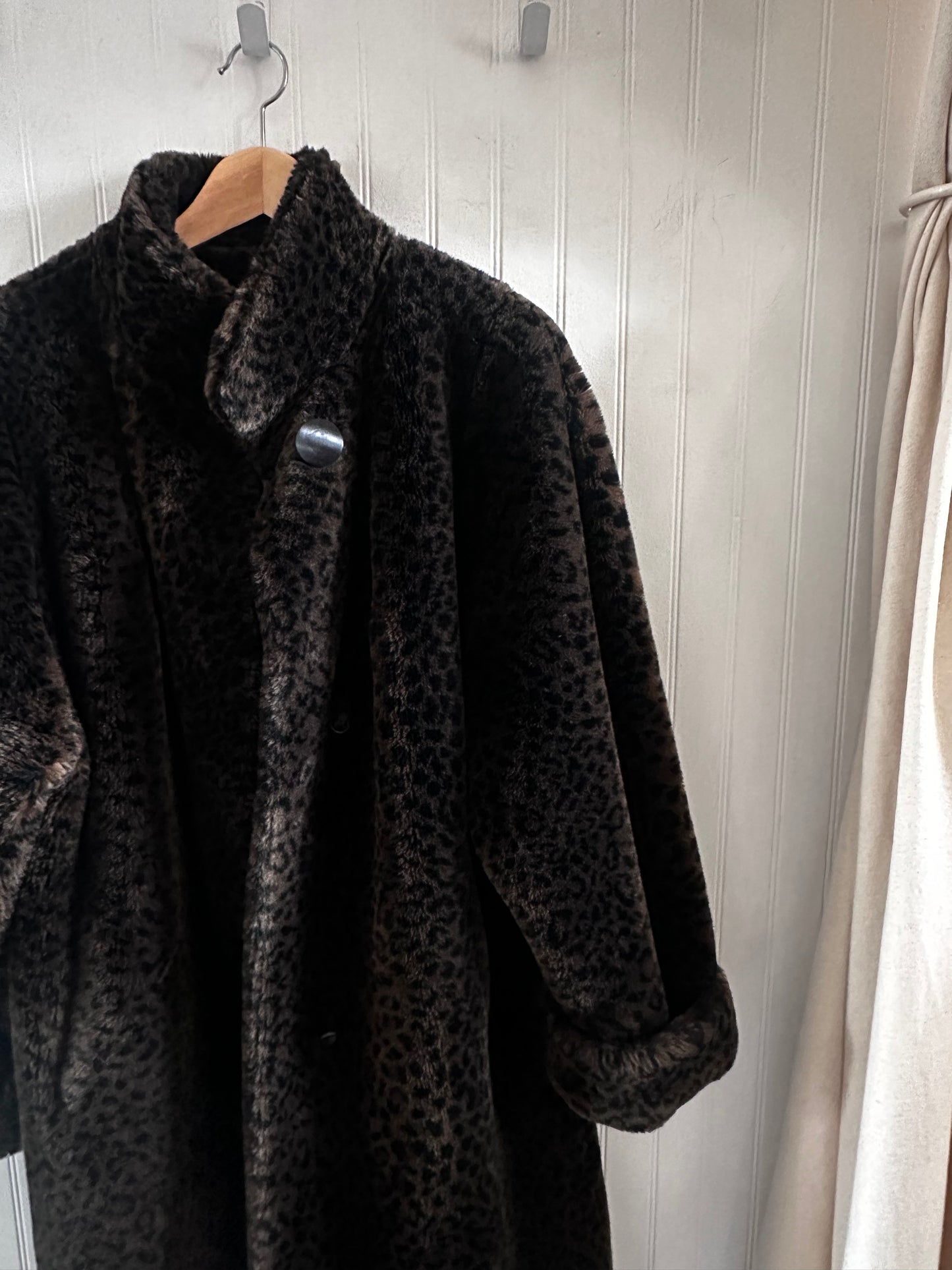 Vintage leopard faux fur coat