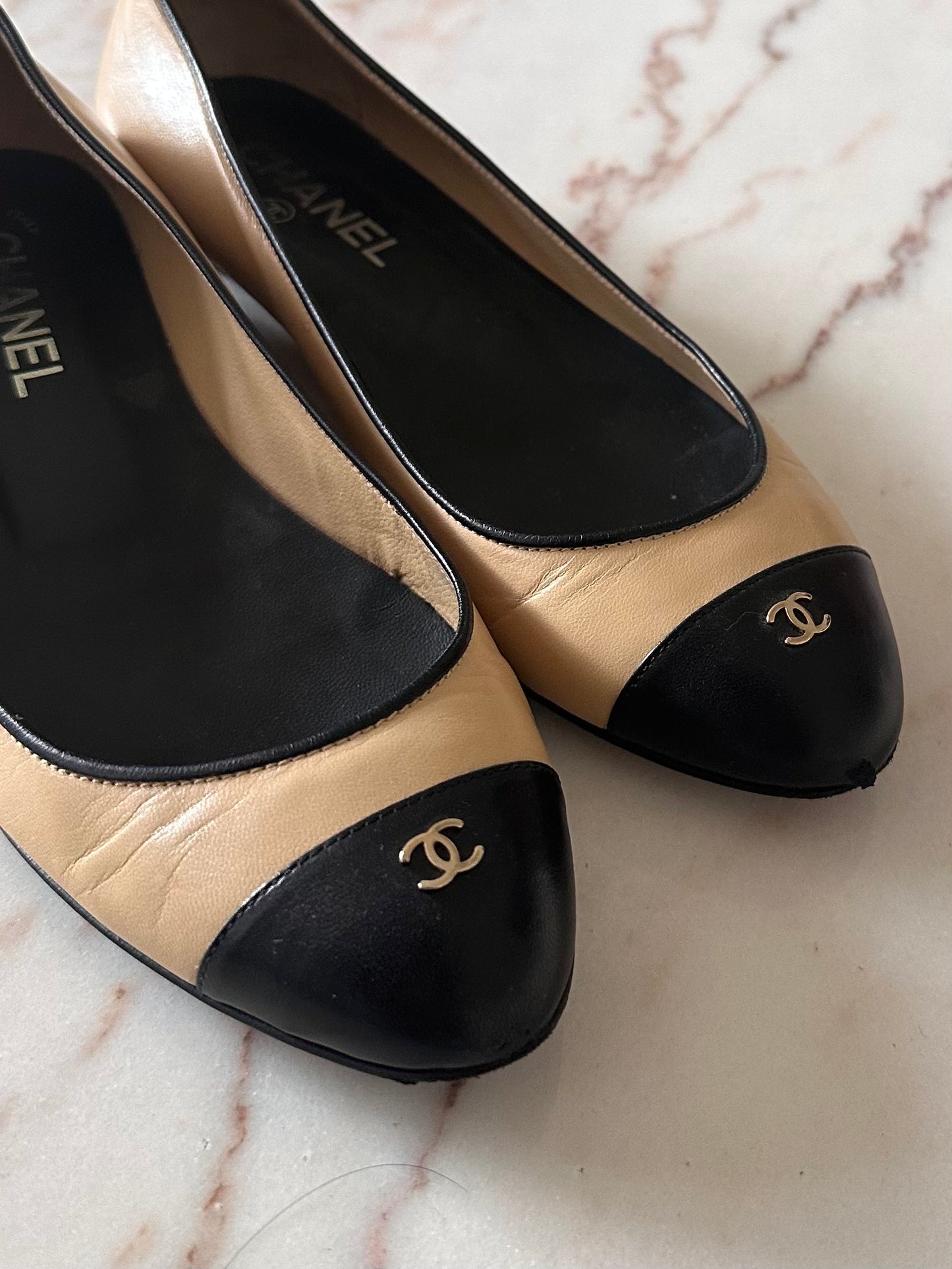 Chanel Ballet Flats (size 37.5)