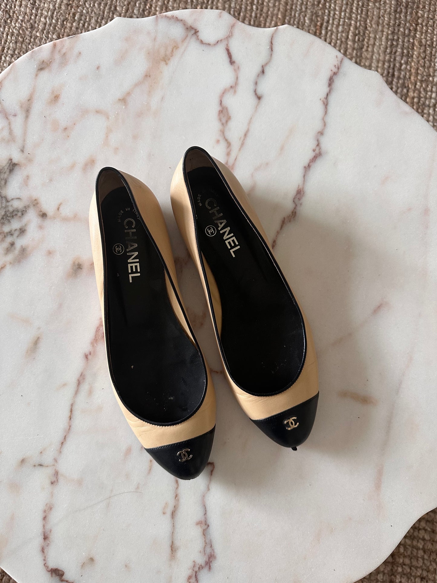 Chanel Ballet Flats (size 37.5)