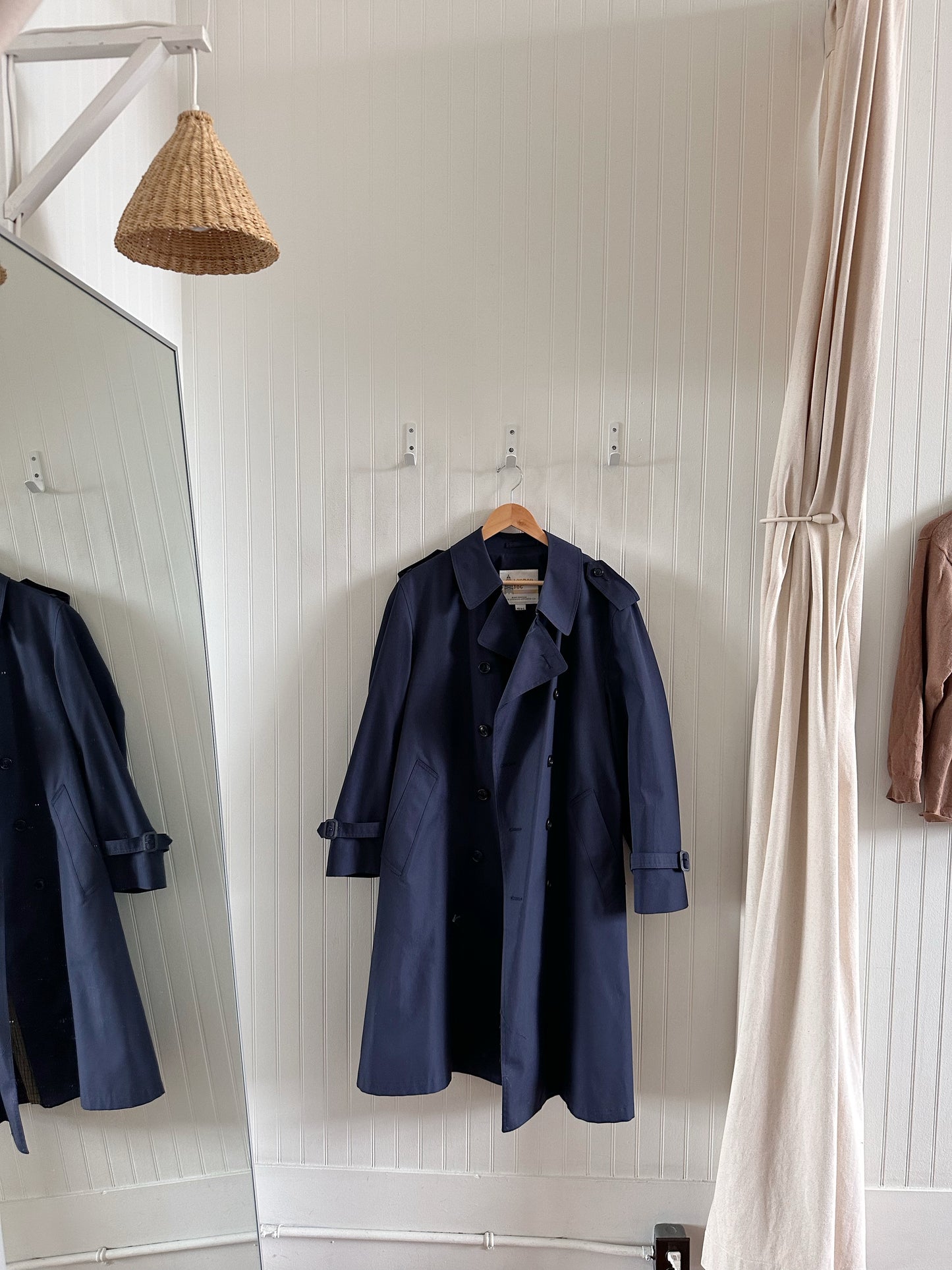 Vintage London Fog Trench (oversized)