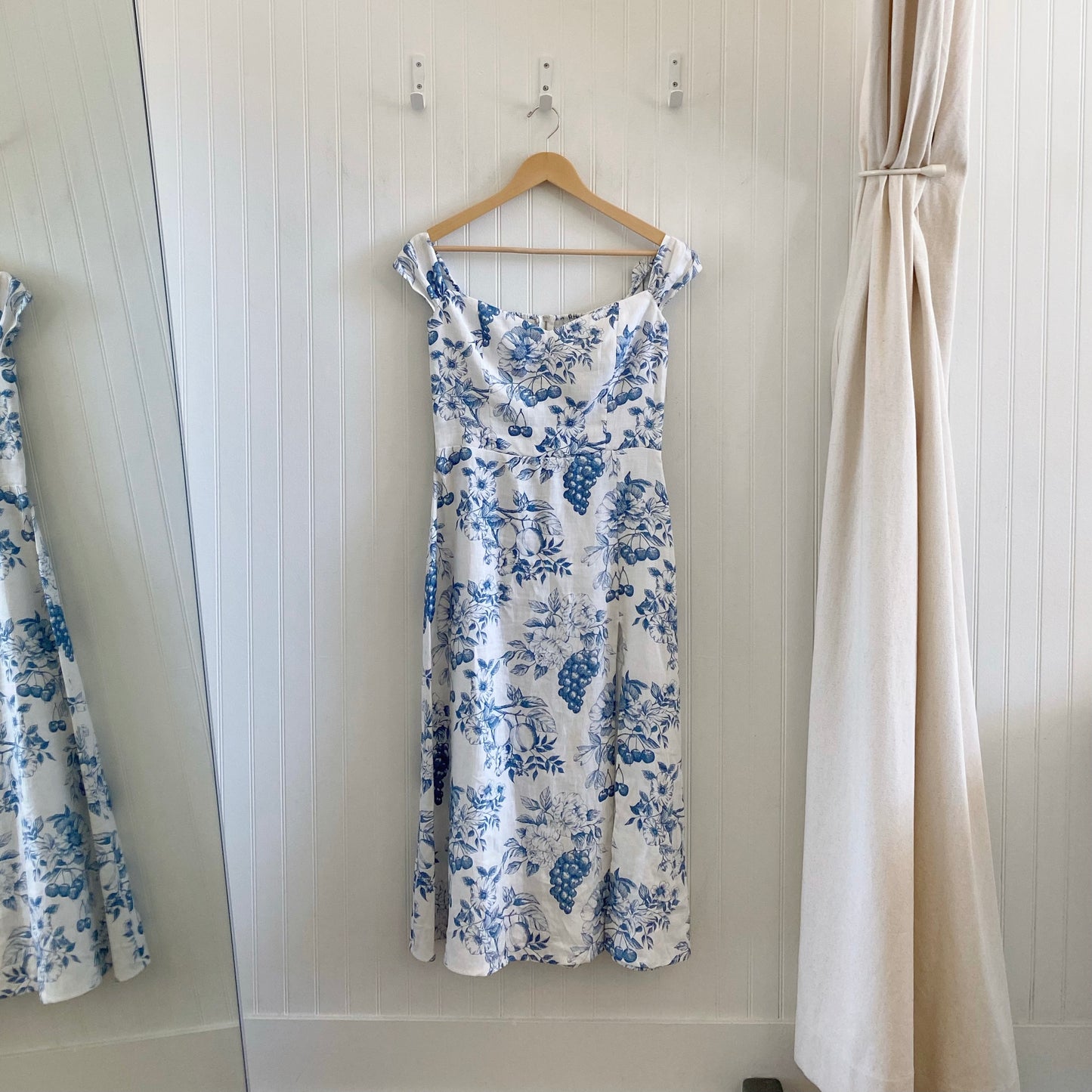 Linen Reformation Dress size 6-8