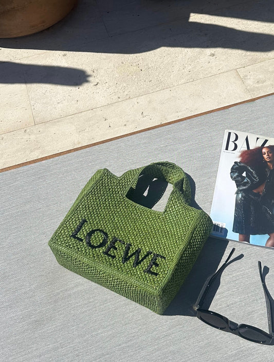 Loewe bag in green