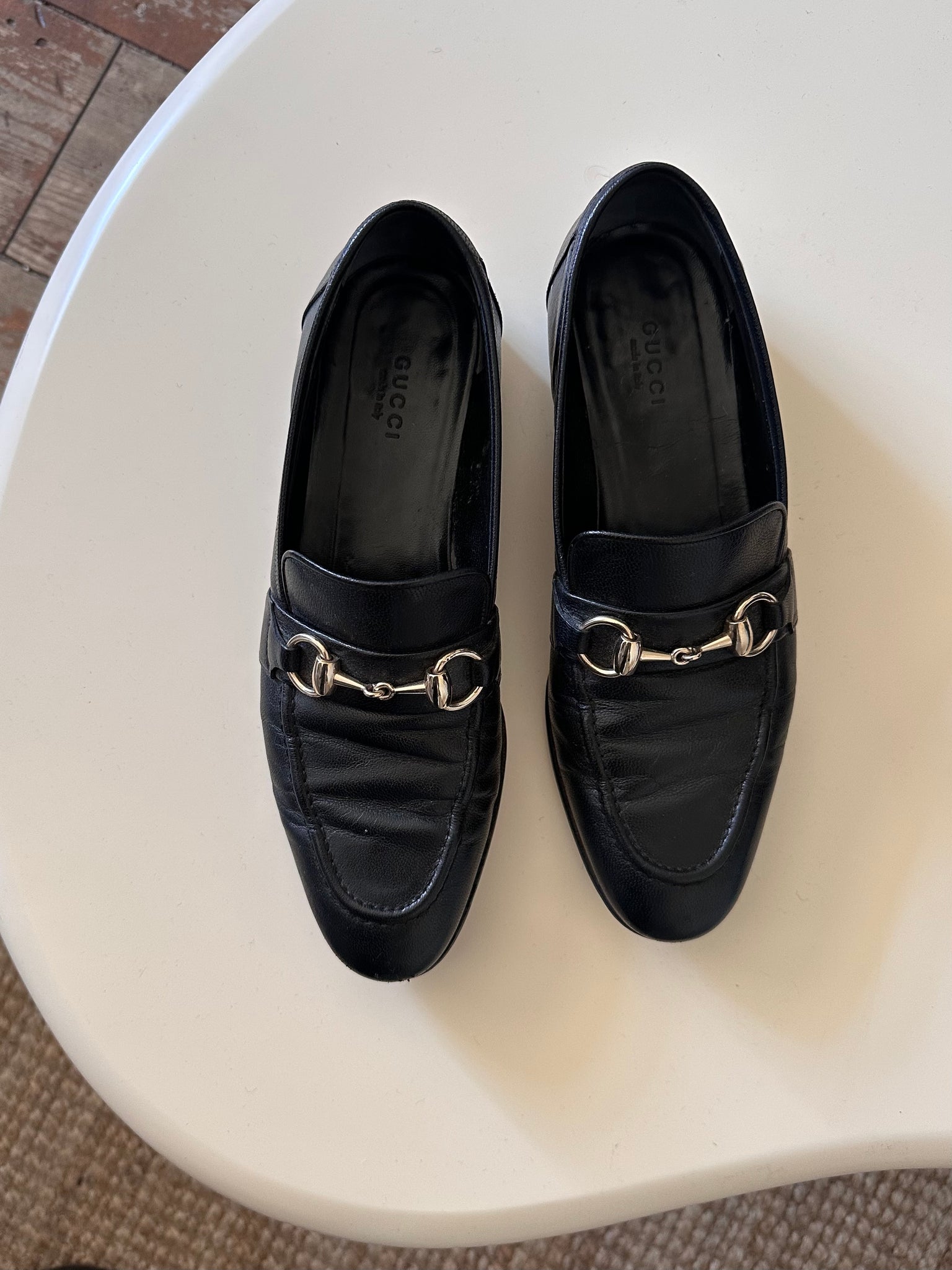 Vintage Gucci Loafers (size 7)